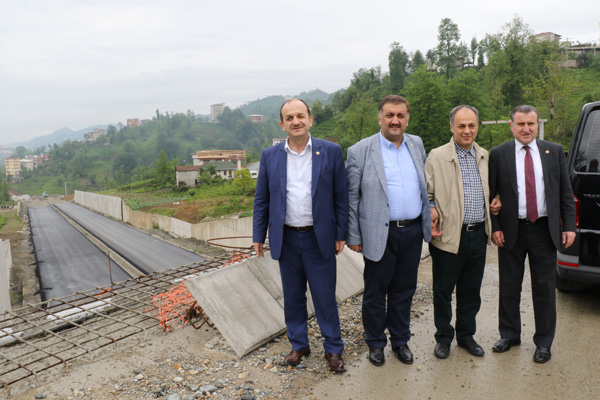 Vekiller Veliköy ve Güney Çevre Yolunda ?nceledi