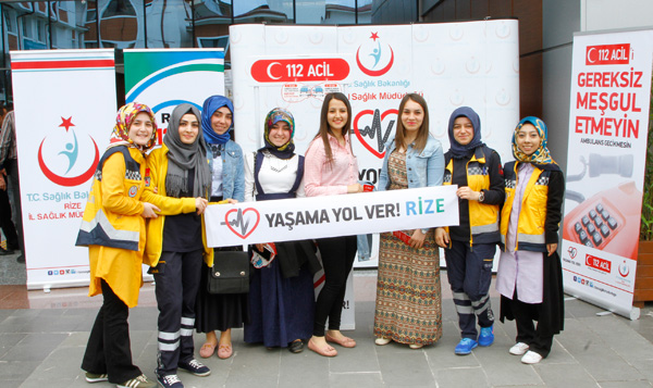 Üniversite den Tam destek