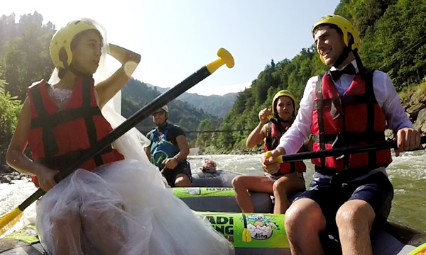 Rafting botunda nikah