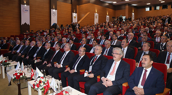 Rizede ta?k?n su sempozyumu ba?lad?