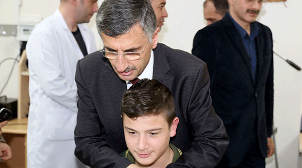 Vali Bekta? Kodlama e?itimine geçilmeli