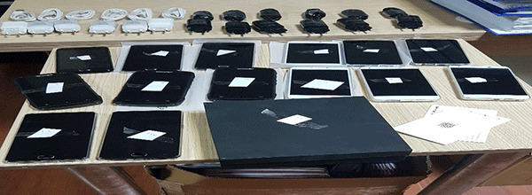 15 Telefonla kaçamadı