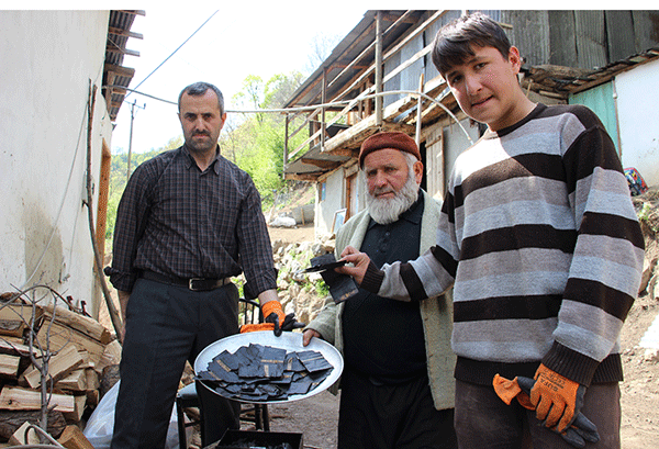 Yangın ile serveti yandı