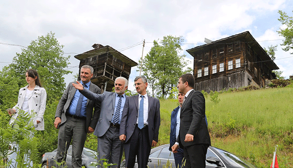 Tarihi konaklar turizm potansiyelidir