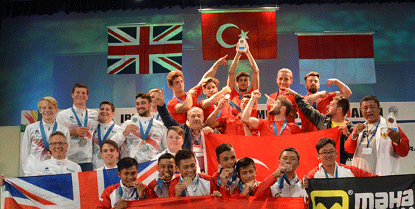 Karal Gurur duyduk