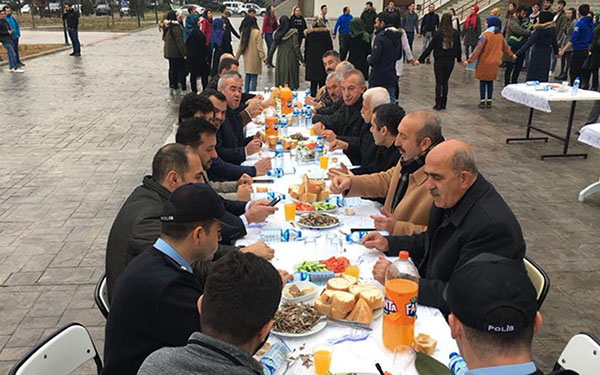 Ardeşen Geleneği bozmadı