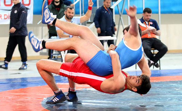 Türkiye Güreş Şampiyonası başladı