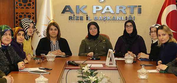 AK Parti de mülakat