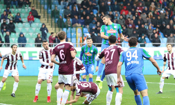 Rizespor ilk yarı attı ikinci yarı yattı