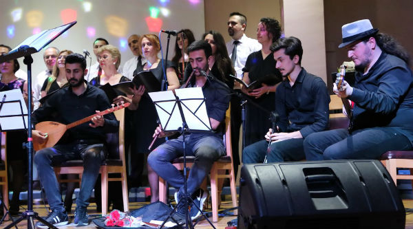 Arhavide Türk Halk Müziği Konseri İlgi Topladı