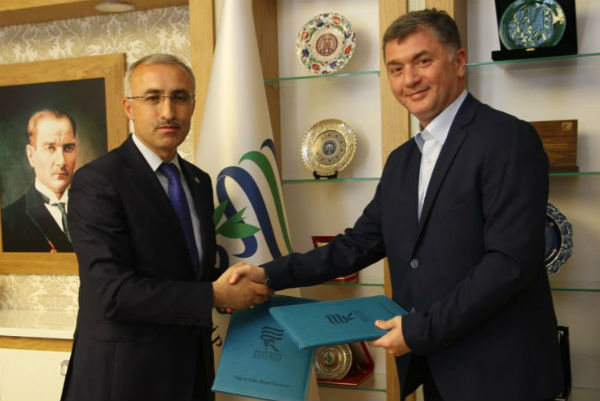 RTEÜ, Gürcistan Teknik Üniversitesi ile İşbirliği Anlaşması İmzaladı
