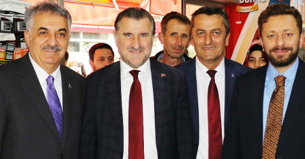 AK Partililer Batıyı seçti