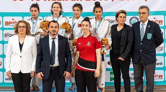 Rizeli Judoculardan 2 Türkiye Şampiyonluğu