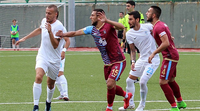 Pazarspor geriye düştüğü maçtan 3 puanı aldı