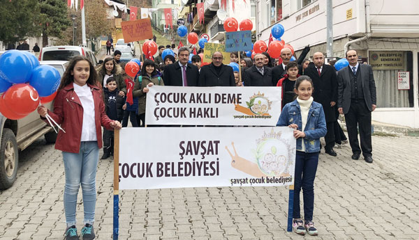 Şavşat`ta Çocuk Hakları Günü`nü kutladı