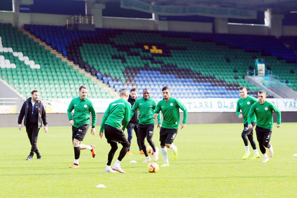 Çaykur Rizespor, Süper Lig tarihinde en kötü ilk yarıyı yaşadı