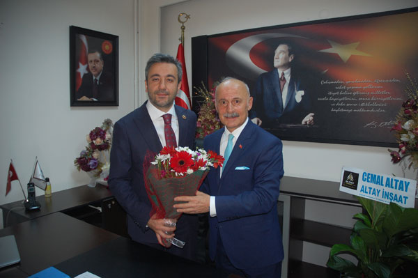 Kazancı göreve teslim etti