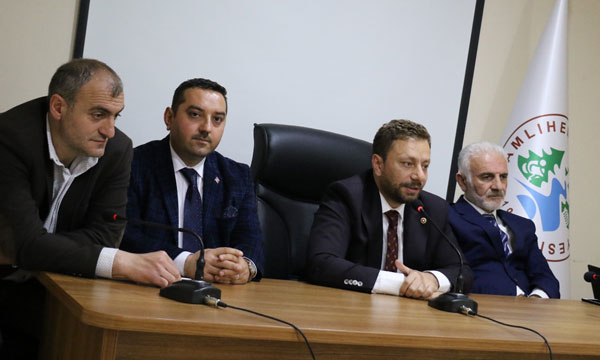 Avcı  Aydere kazmayı vuruyoruz