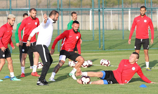 Rizespor ilk sınavına çıkıyor