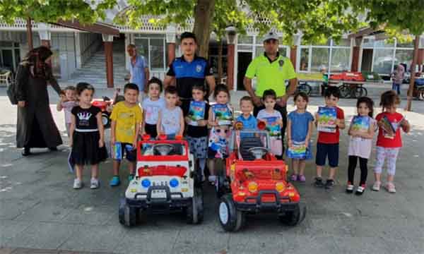 Trafik eğitimi tabandan başladı