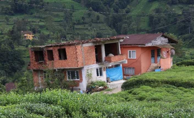 Stat inşaatı kaymalara neden oldu