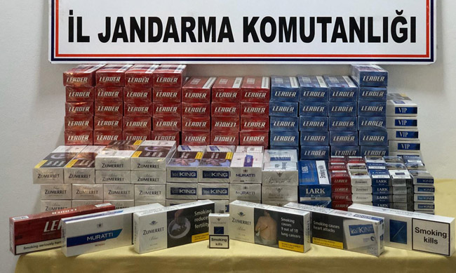 Gürcü işçilere sigara getirtti