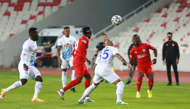 Rizespor`da 11 aylık hasret bitti 0-2