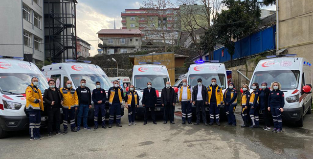 Rizeye 5 adet 4x4 yeni ambulans