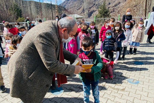 İSTİKLAL MARŞININ KABULÜ’NÜN 100. YILI KUTLANDI