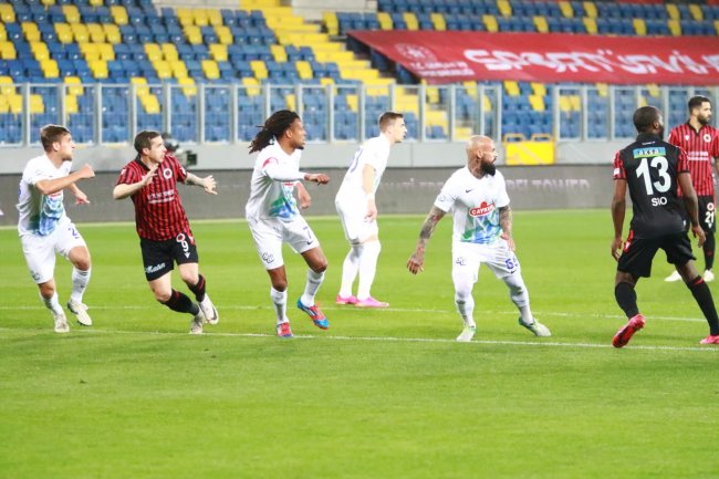 ATMACA ELİ BOŞ DÖNÜYOR 2-1