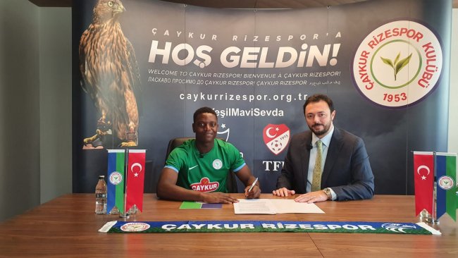 Rizespor savunma oyuncusu aldı