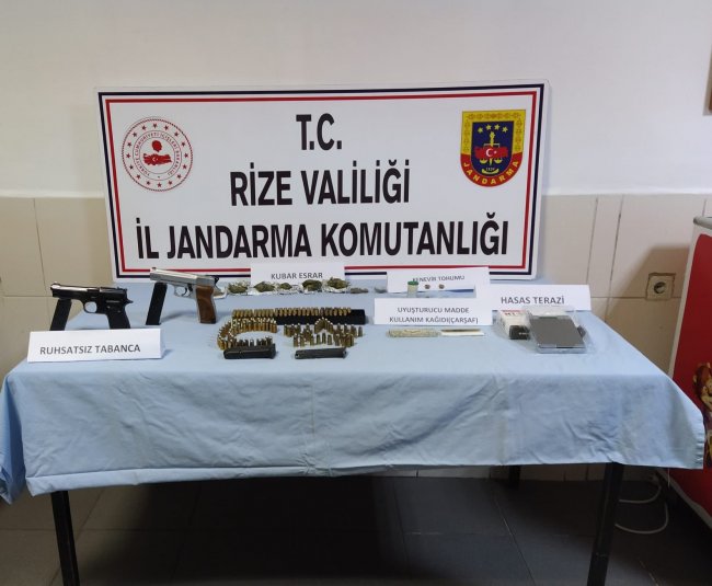 Jandarma’dan silah ve uyuşturucu operasyonu