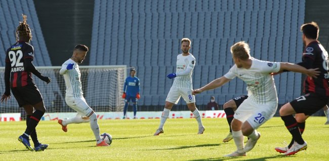 Rizespor kara kara düşünsün 2-0