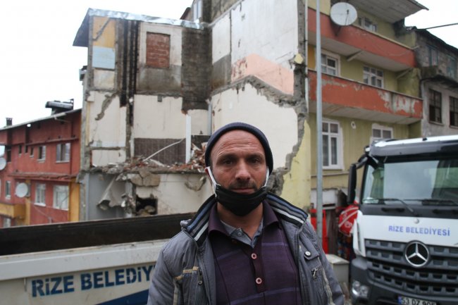 Kaş yapalım derken göz çıktı