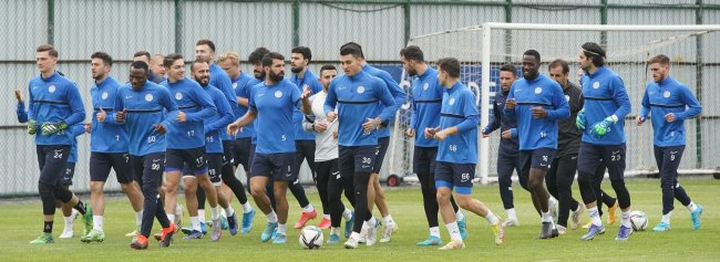 Rizespor lige veda etti