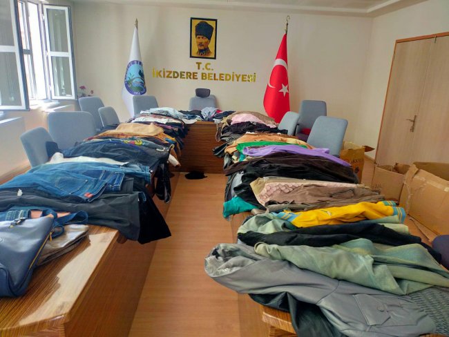 Yoksulları giydiriyor