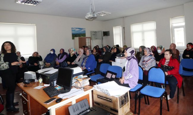 Rize’de, “Stresle Başa Çıkma” programına büyük ilgi