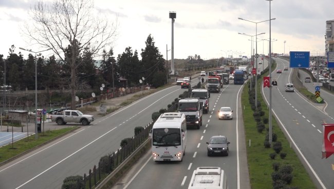 RİZE TÜM EKİPMANLARLA DEPREM BÖLGESİNE GİTTİ