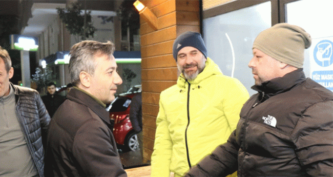 KÖYDEN ŞEHRE İNEN TÜRÜT BAŞAKENTE GİTMEK İSTİYOR