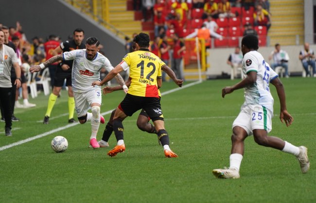 ŞAMPİYONLUK SON HAFTAYA KALDI 3-3