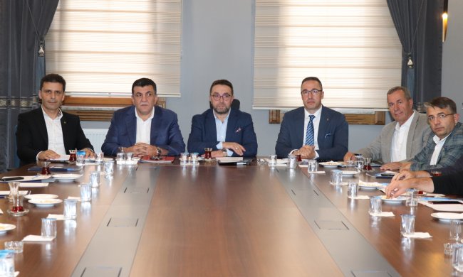 ODA BAŞKANLARI GÜNDEM İLE İLGİLİ TOPLANDI