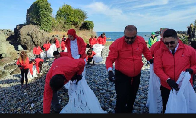 TEMİZ DÜNYA İÇİN EL ELE VERDİLER