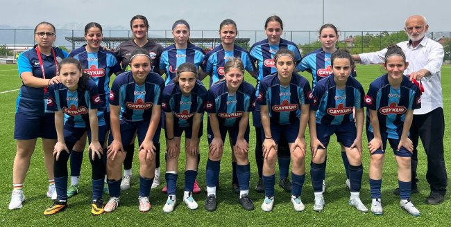 YEŞİLÇAYSPOR LİGİ GALİBİYET İLE TAMAMLADI