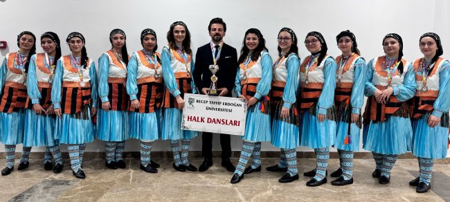 RTEÜ FOLKLORDE İKİNCİ OLDU
