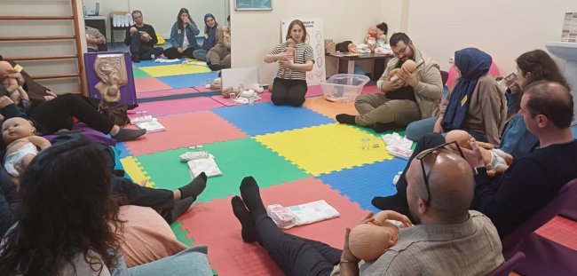 Gebe Okulunda Eğitimler Devam Ediyor