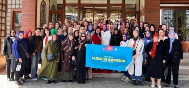 ANNELER GÜNÜNDE RİZE’DE ÇOK ANLAMLI BULUŞMA