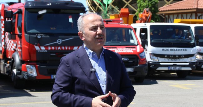 BELEDİYES 24 YENİ MAKİNE ve ARACI DAHA BÜNYESİNE KATTI