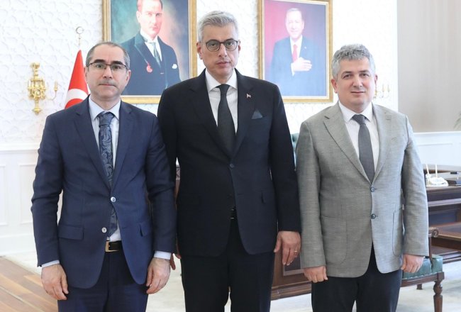 DEMİRAL’DEN MEMİŞOĞLU’NA ZİYARET