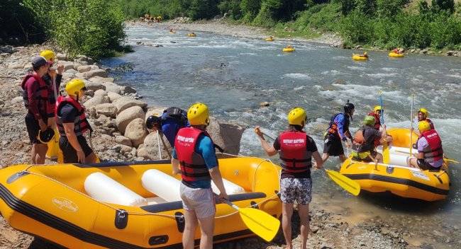 - Trabzon'da ilk rafting parkuru açıldı