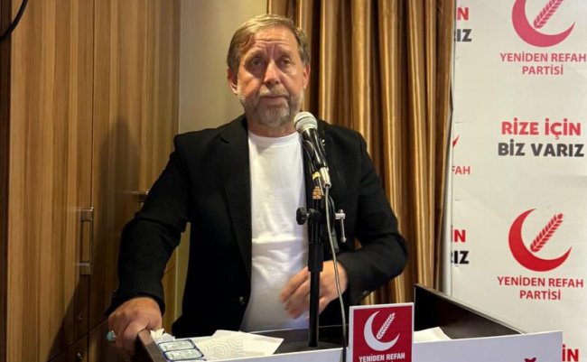 YRP İL BİNASINDA KUCAKLAŞTI